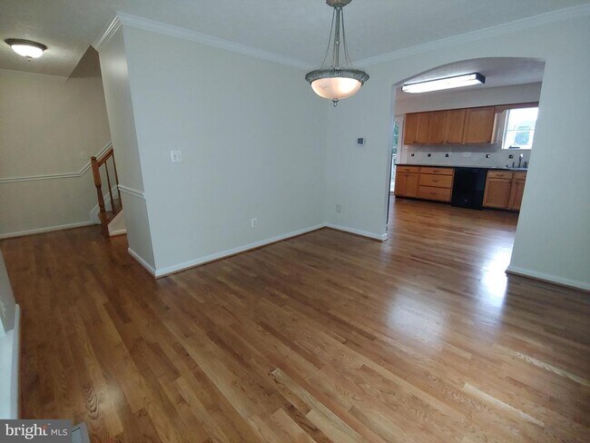 Foto del edificio - 2331 Golden Chapel Rd
