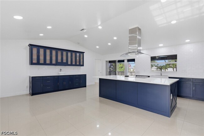 Foto del edificio - 3016 NW 6th Pl