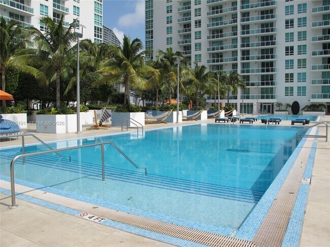 Foto del edificio - 951 Brickell Ave