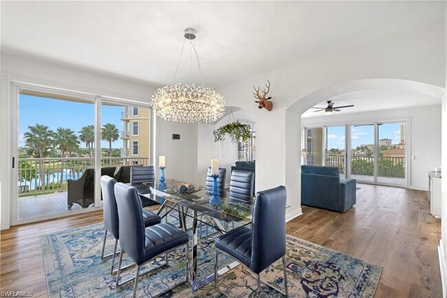 Foto del edificio - 6081 Silver King Blvd