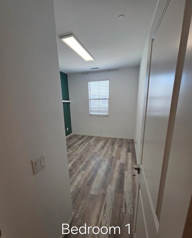 Foto del edificio - 8356 Explorer St