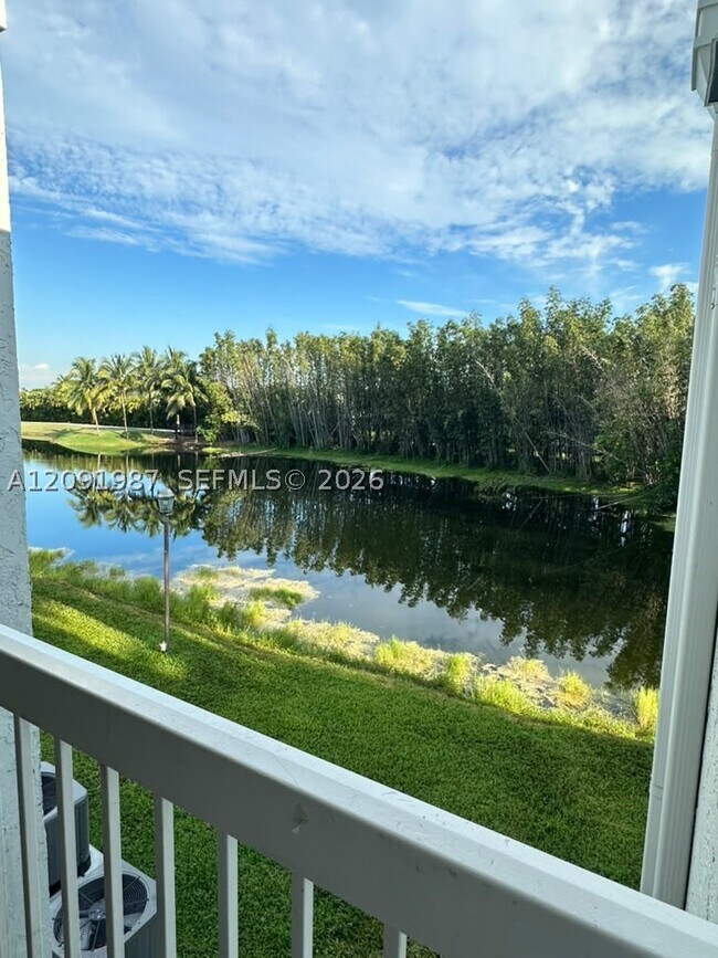 Foto del edificio - 9735 NW 49th Terrace