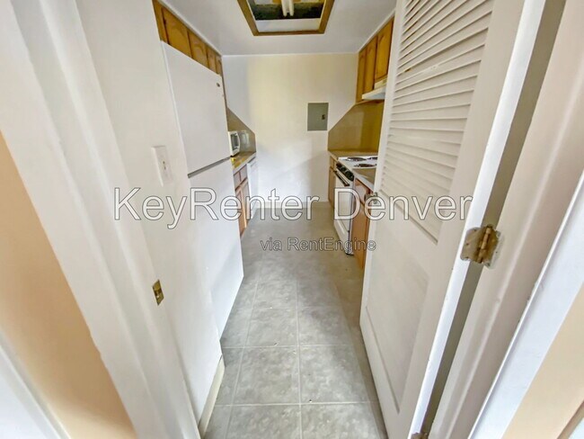 Building Photo - 12136 N Melody Dr
