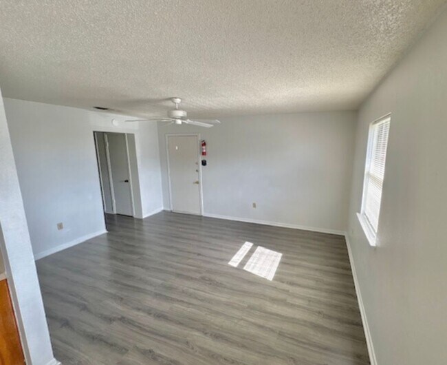 Foto del edificio - 811 N 5th St