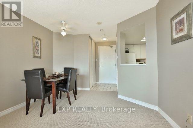 Photo du bâtiment - 4460-4460 Tucana Ct