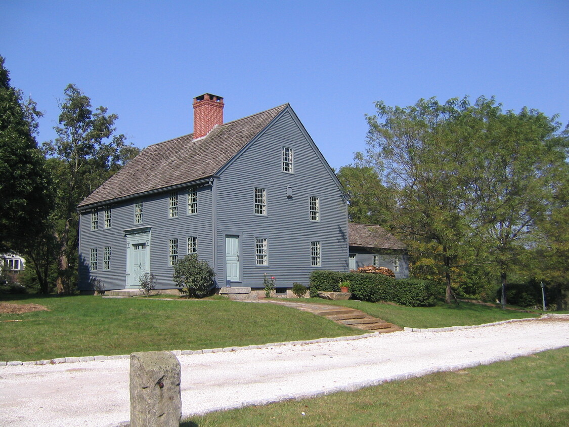 Primary Photo - 294 Jones Hollow Rd