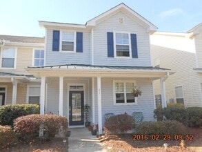 Building Photo - 43 8th Ave
