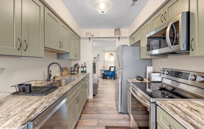Building Photo - 4631 Stonebridge Ln