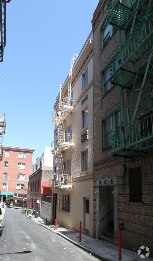 Foto del edificio - 10 Brooklyn Pl
