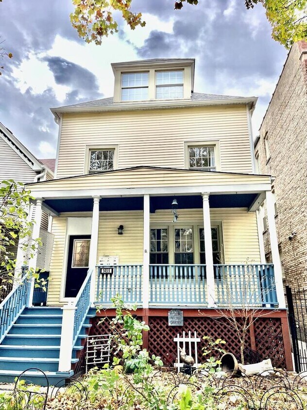Foto principal - 1455 W Highland Ave