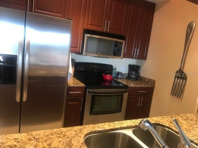 Building Photo - 1064 N Tamiami Trl