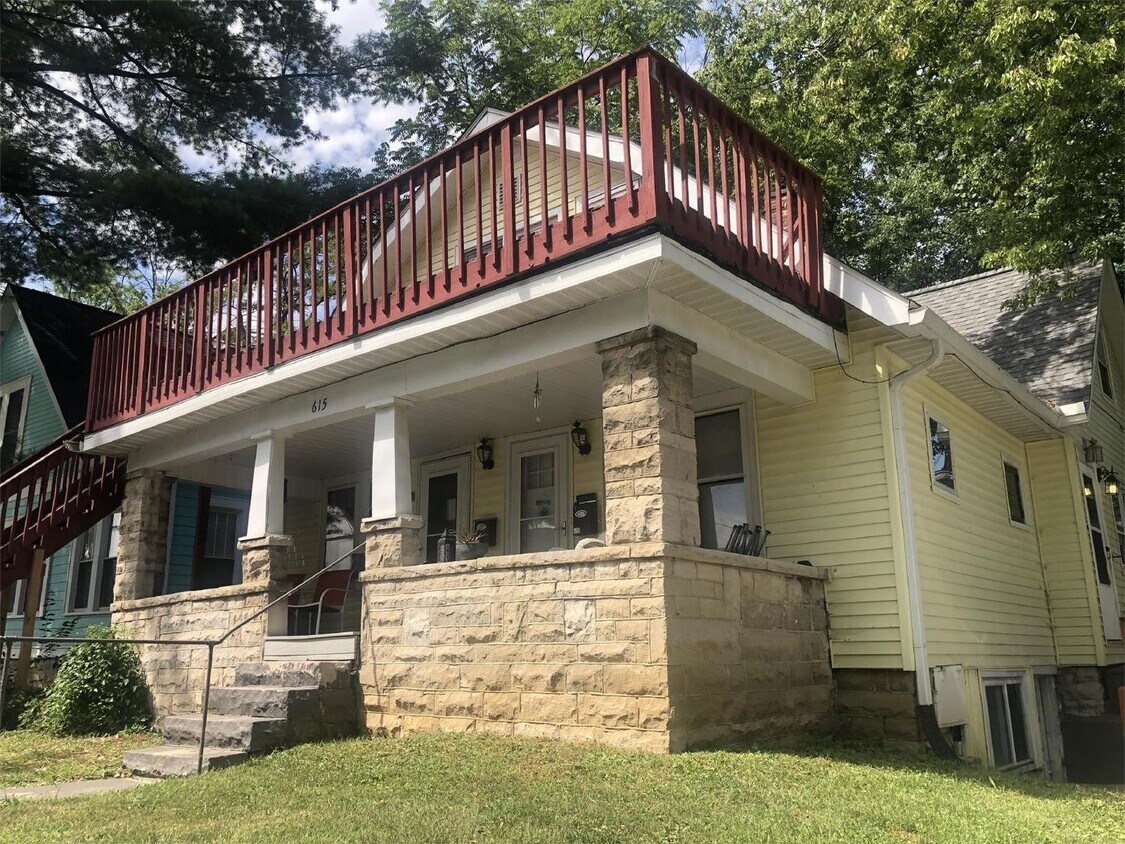 Photo - 615 N Lincoln St