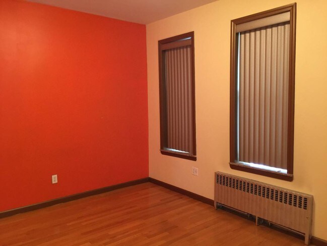 Foto del edificio - 2041 79th St