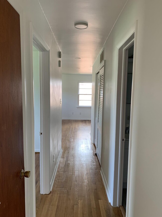 Foto del edificio - 3724 Meridian Ave