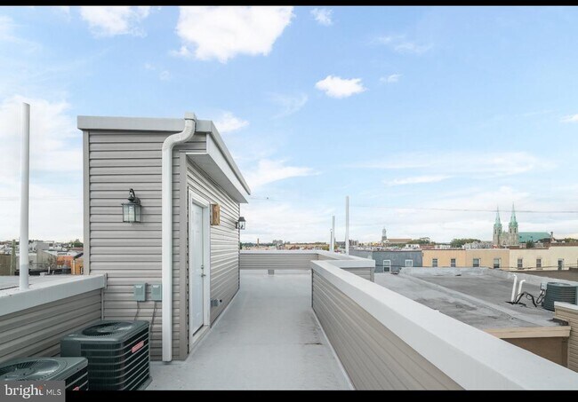 Foto del edificio - 3127 Richmond St