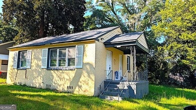 Building Photo - 3307 Guthrie Dr