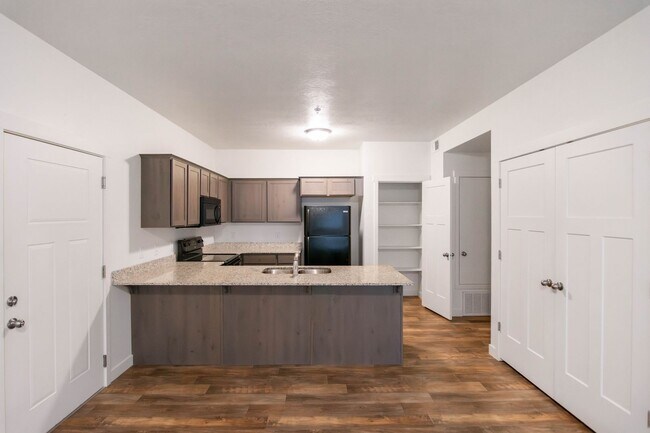 Foto del edificio - Gorgeous 1-Bed, 1-Bath Condos in Easton Pa...
