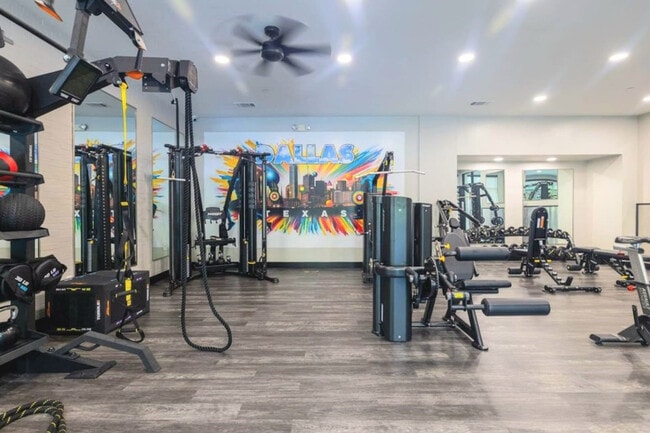 Building Photo - 8122 Midtown Blvd