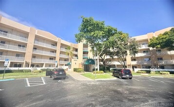 Building Photo - 9587 Weldon Cir