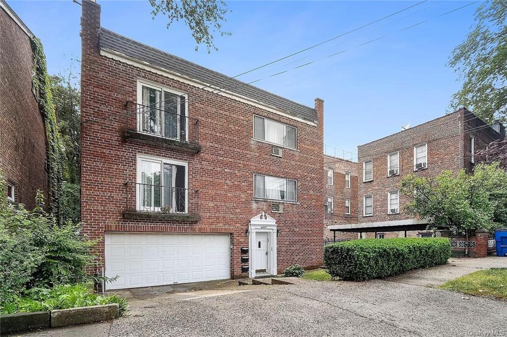 6037 Delafield Ave Unit 3, The Bronx, NY 10471 Room for Rent in The Bronx, NY