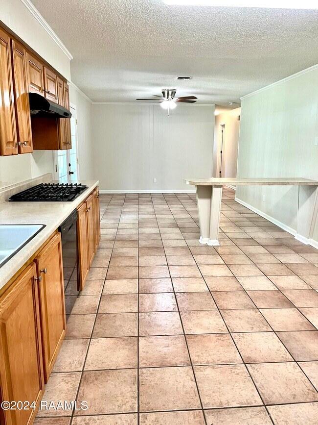 Building Photo - 207 Foreman Dr