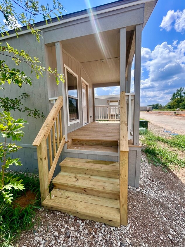 Building Photo - 14333 County Road 1145