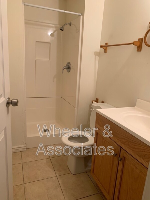 Foto del edificio - 1315 Brooke Ln