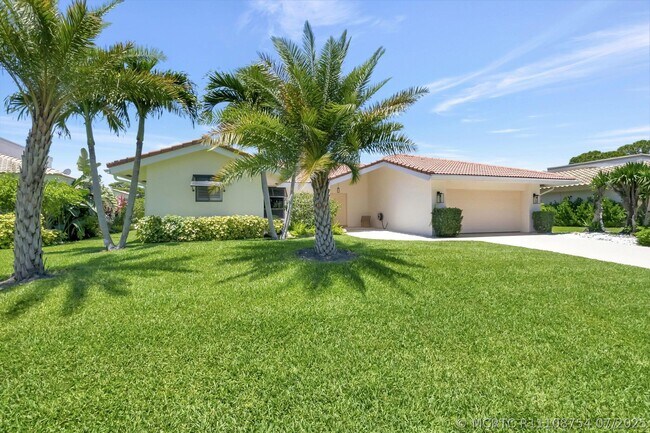 Foto del edificio - 902 Foxpointe Cir