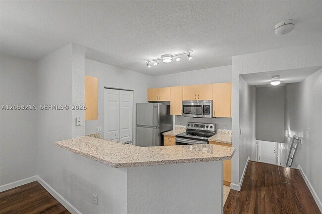 Foto del edificio - 1003 Belmont Ln