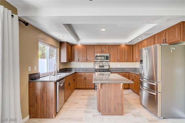 Foto del edificio - 9684 Summer Cypress St