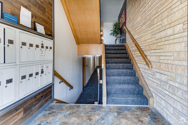 Interior Photo - Groveland Terrace