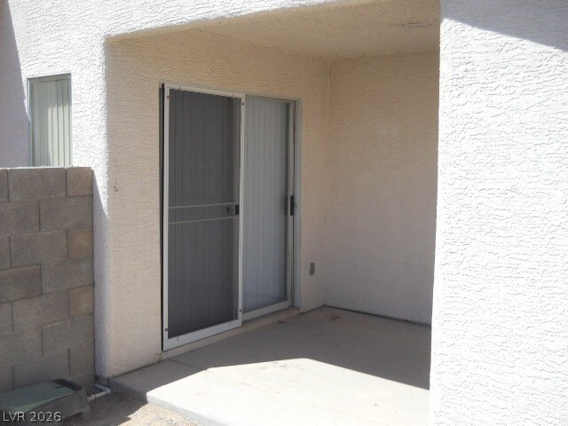 Foto del edificio - 8212 Bluff Creek Ave