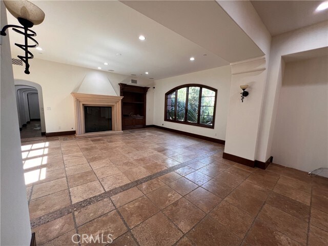 Foto del edificio - 21 Jewel Flower