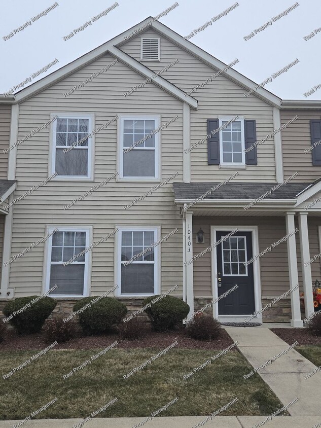 Primary Photo - Three Bed Cedar Lake Townhome