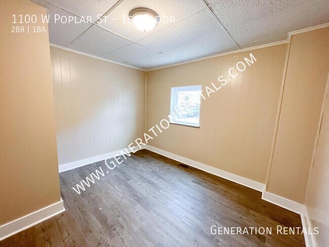 Foto del edificio - 1100 W Poplar St