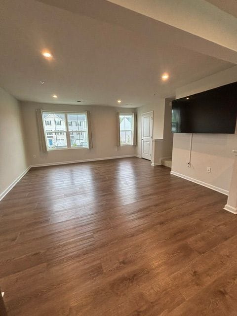 Building Photo - 62 Rose Gln Ct
