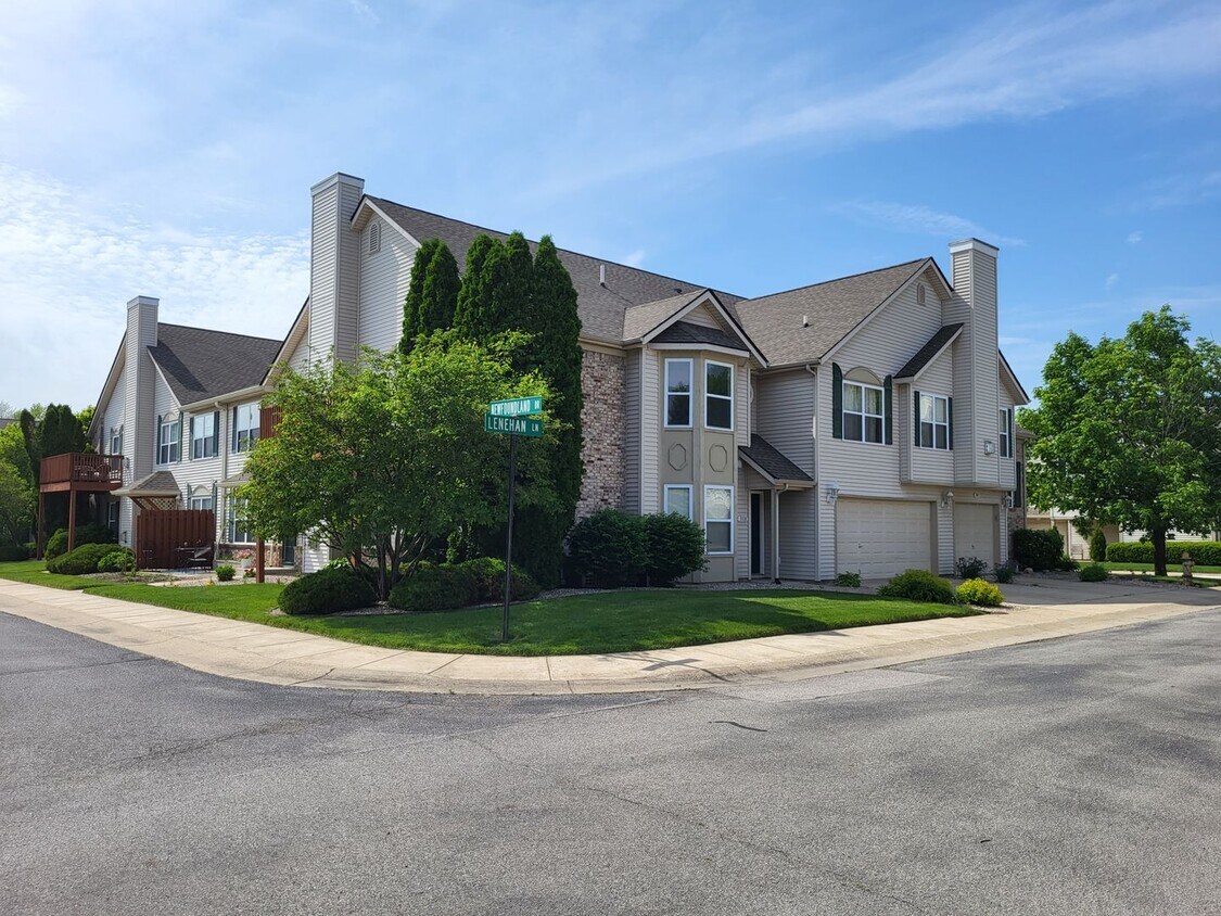 Primary Photo - 3318 Lenehan Ln
