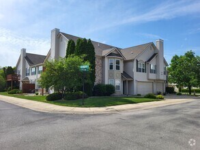 Building Photo - 3318 Lenehan Ln