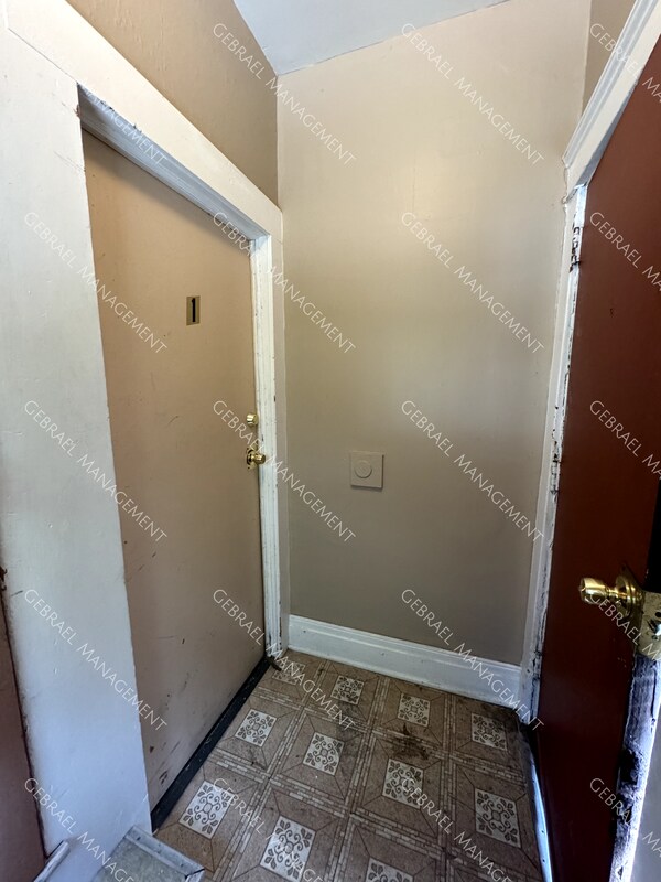 Foto del edificio - 609 Thomson St