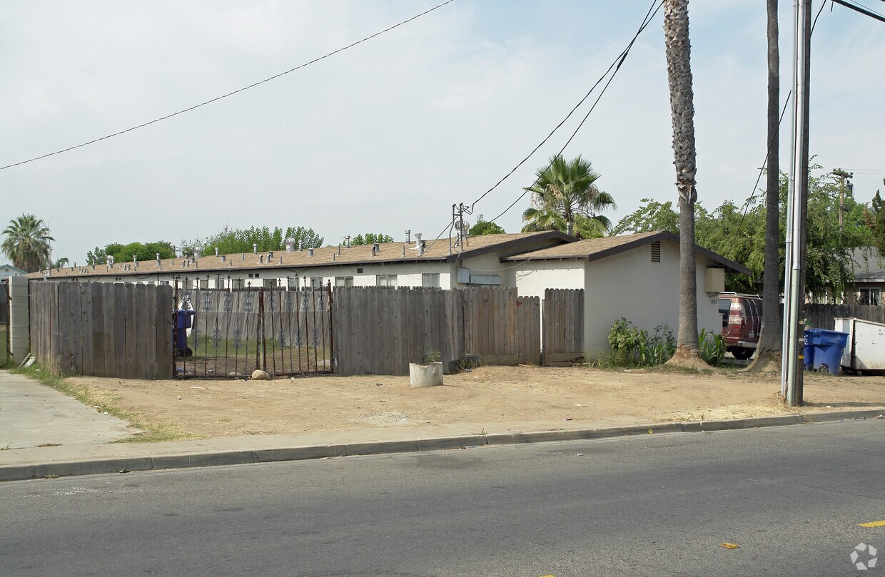 Primary Photo - 883 E Springfield Ave
