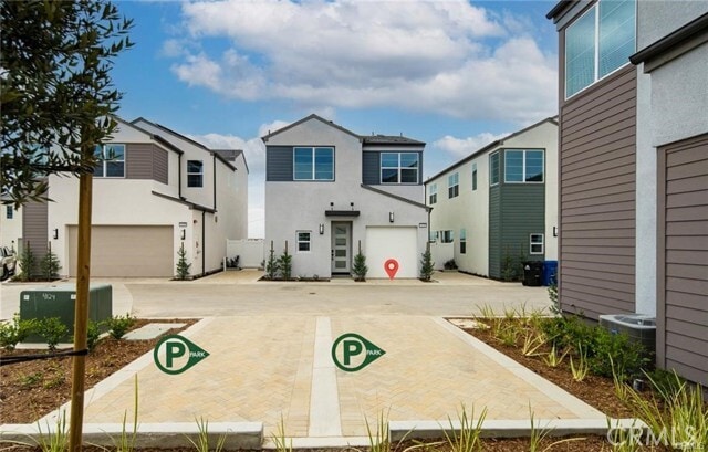 Building Photo - 4436 S Fairmount Pso