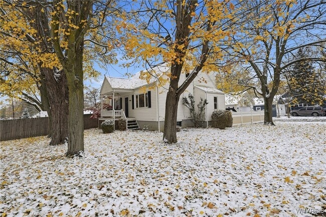 Building Photo - 4316 Clinton St