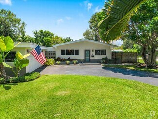 Building Photo - 13800 SW 78th Pl