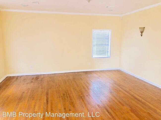 Foto del edificio - 3 br, 2 bath House - 321 Grove Park Drive