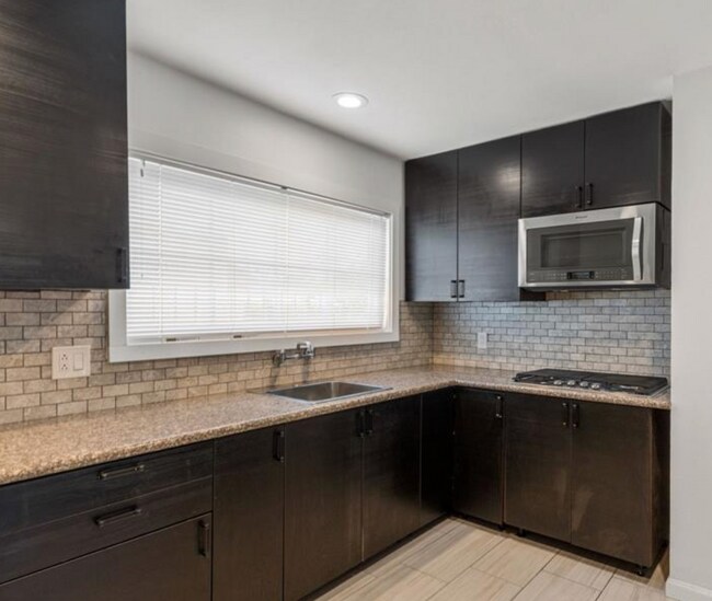 Foto del edificio - 4817 Griggs Rd