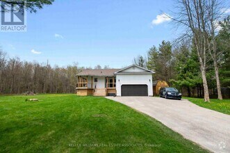 Building Photo - 2554 Creemore Ave