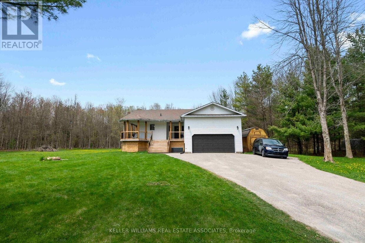Primary Photo - 2554 Creemore Ave