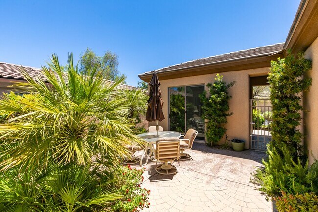 Foto del edificio - Elegant 3Bedroom/2.5Bath Furnished Home with Casita in Anthem Country Club