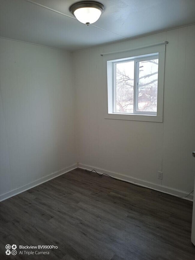 Foto del edificio - 605 N Hayes Ave
