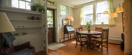 Building Photo - 40 Barrett Pl